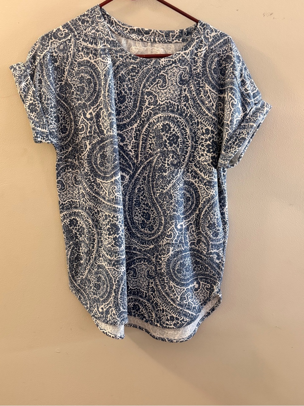 Cupio Blue Paisley Short-Sleeve Tunic